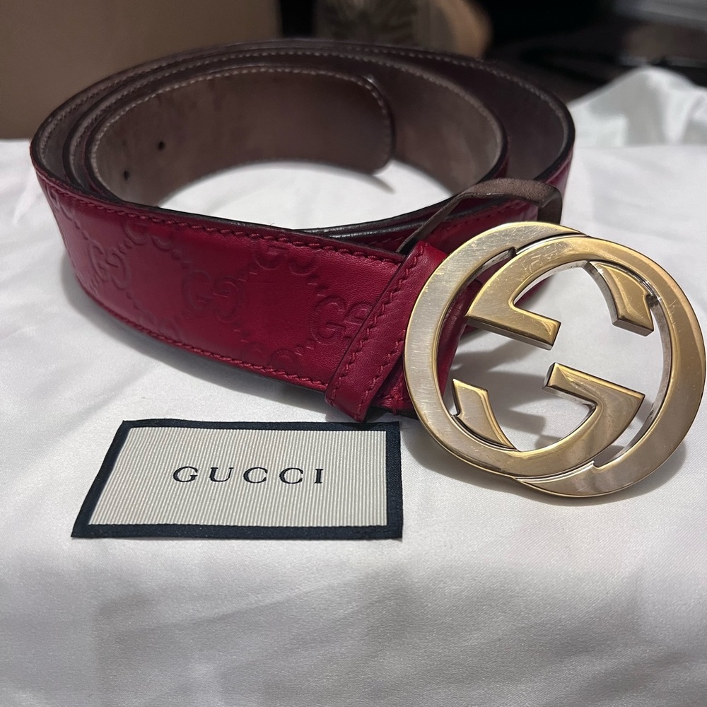 Authentic men’s Gucci belt